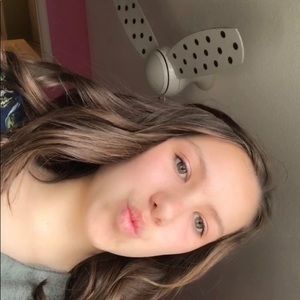 Meet your Posher, Kenna